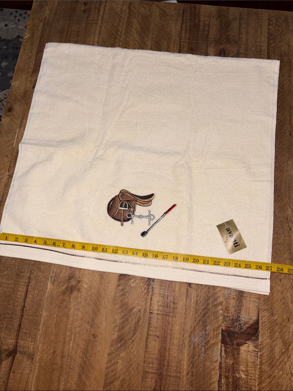 Embroidered Equestrian Towel Set - Ivory & Deep Ruby Red - Picture 8 of 8